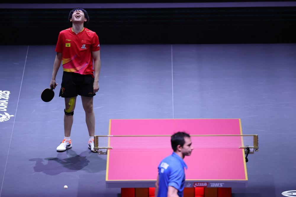 激励着整个 激励着整个